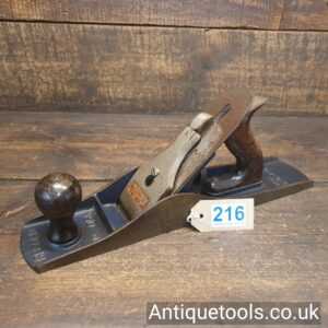 Lot 216 Vintage 1950’s Record No: 050C corrugated soled fore plane