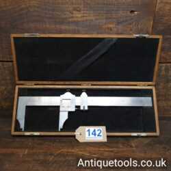 Vintage L. S. Starrett Co. USA No: 122 Vernier Gauge