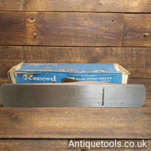Lot 59 - Vintage Record No: 06 jointer plane in original box