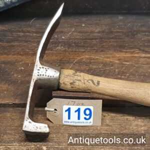 Lot: 119 Antique Fruiterer’s Eyed Box Opening Hammer