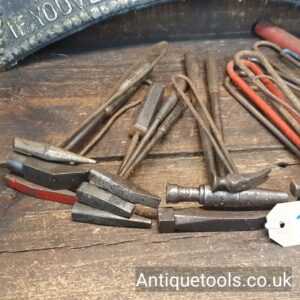 Lot: 162 Vintage Selection 17 Various Welders Hammers
